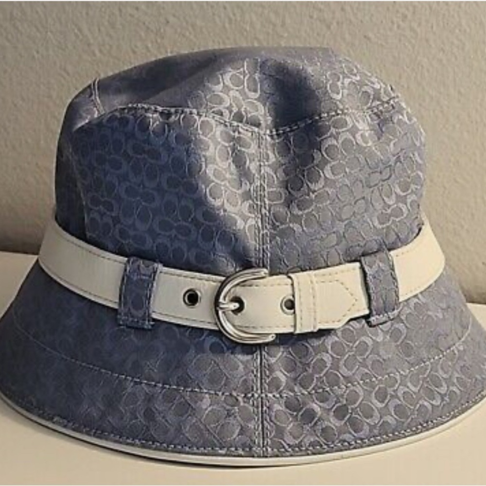 Coach Signature Pattern Bag